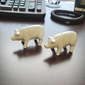 Magnolia White Pig Salt and Pepper Shakers